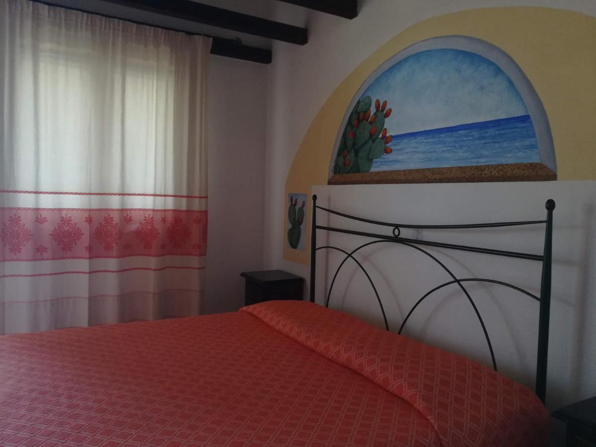 Agriturismo Su Birde 奥罗塞伊 外观 照片